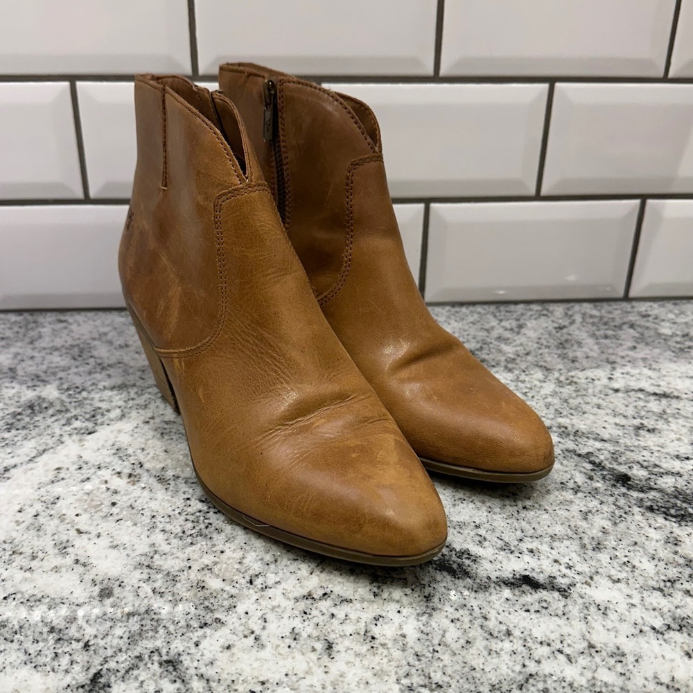 Frye Womens 8.5M Ankle Boots Cognac Brown Leather Western Block Heel 3471729-WHE